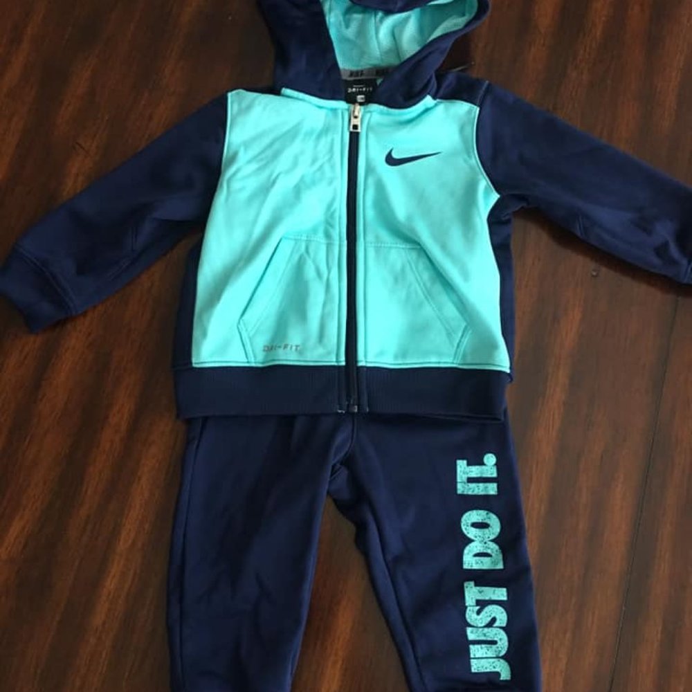 Nike Pant Hoodie set